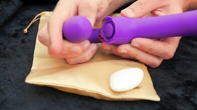 Funzze Strapless Strap-On Review: Budget Pegging, Insane Clit-Tapping Vibes