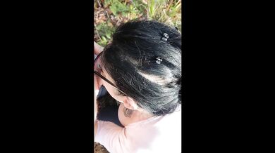 Sexy MILF make a great outdoor blowjob