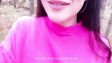 German girl fingers herself risky picnic joi caught in HD