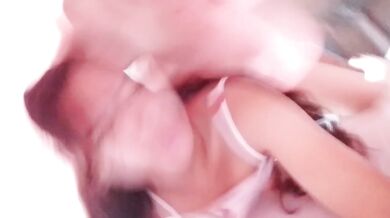 Las Mejores poses crueldad firme con tetas naturales