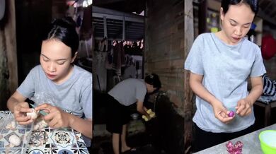 Moms teaching sex while washing veggies deep in the kitchen