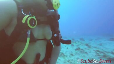 Scuba Diving Fuck Underwater with Thong Bikini Couple Destroyed