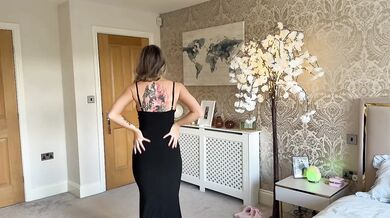 Passionate British couple’s 5th anniversary hardcore creampie