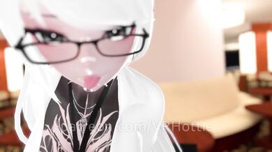 VRChat big tits babe face full at convention