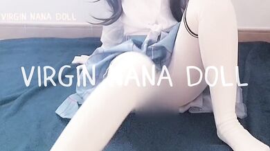 Cute Japanese virgin Nana ruins the carpet in her first squirt video