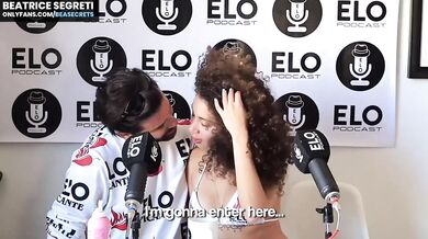 ELO Podcast Interview Gets Destroyed Her Pussy Gushed After His Big Cock Went In