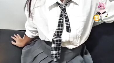 Pinay gets her pussy pounded with a new big cock