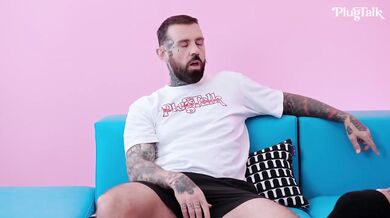 Lacey Jane Gets 900k PayPig Plugged in Year of Nasty Podcast Threesomes