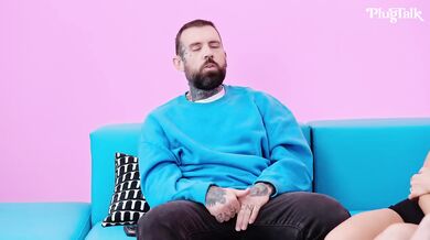 Jewel got her boyfriends dick in panties from pod porn plug talk