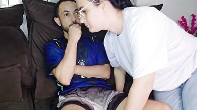 My stepsister sucked me off while bored watching game deepthroat blowjob step fantasy