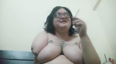 Amputee feedee eats 100 burgers day 6 Smokes while getting stuffed