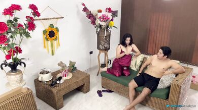 Tristes lágrimas y curvas que mojan la cama xxx latina colombiana