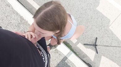 Caught having sex on the highway public blowjob and sex