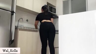 Sri Lankan Stepfantasy As His Stepsister Gets Fucked Raw While Working
