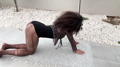 Ebony yoga queen flexing thick thighs for daddy bending over stretching solo