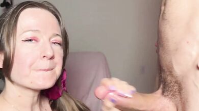 Doggy style milf squirts while taking anal like a bwc slut