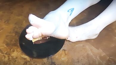 The goddess baked a yummy cake her servant ate from her dirty toes