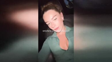18yo Viral Pussy Slip During TikTok Live Squirted On Camera