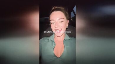 18yo Viral Pussy Slip During TikTok Live Squirted On Camera