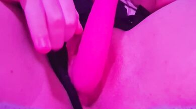 Solo masturbate with a bit of wetness female orgasm slut toys