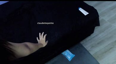 Cute innocent bubble butt girl gets missionary POV destroyed