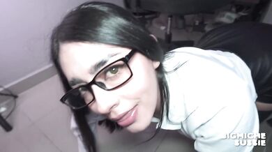 Let my boss creampie my ass so I don't get fired while my BF waits outside