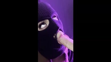 Blonde gives the sloppiest deepthroat with a massive cumshot