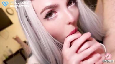 College blue hair waifu gets creampied by hung delivery boy after deep throat blowjob