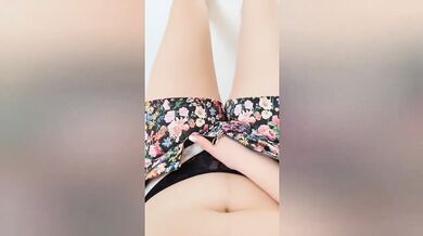 Huge tits solo teen destroyed gushing when she preps her little pussy for hard step fuck