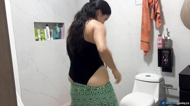 Latina colombiana sexo duro en casa cocina garaje ducha nadie se salva