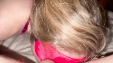 Suburban MILF's ass licking and fingering destroyed the guy raw