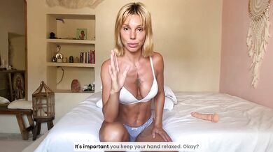 CLIT rubbing for GUARANTEED orgasm how mom taught her daughter