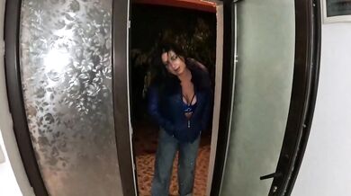 Rainy Night Tease Blowjob Deepthroat Down Jacket Double Cum