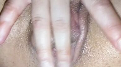 Scopami la Bella Fica Aperta e Gocciolante in HD