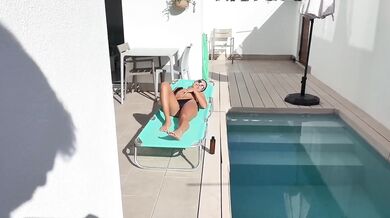 Accidental fuck in the pool neighbor's massage gets rough hard dick deep throat