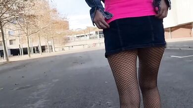 Hot naked milf masturbates in public outdoors gushing wet