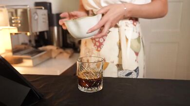 Barista’s creamy ASMR whispers make you cum hard while she flirts