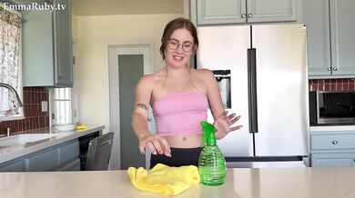 Dirty GFE Virtual Sex with Emma Ruby close up action