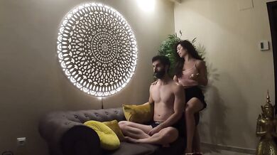 Relaxing oil massage leaves amateur couple dripping cum covered