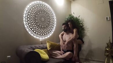 Relaxing oil massage leaves amateur couple dripping cum covered