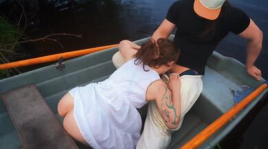 Risky public sex on the boat tourists watching her ass licking pleasure