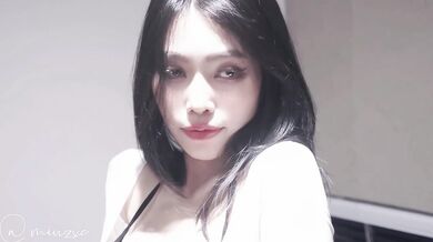 Asian Beauty in Ripped Jeans: Intense Anal Creampie Experience/ miuzxc
