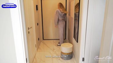 Best Friend's GF: Rub my Wet Pussy, but DON'T PENETRATE!!! - Secret Elle