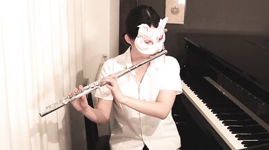 He’s a Pirate (Theme from Pirates of the Caribbean: The Curse of the Black Pearl) [Flute] / Squirting Office Lady