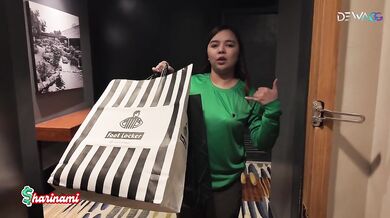 [DEWAGG PORN]Kurir Cantik Memberi Lebih Dari Sekadar Paket|Beautiful Courier Gave More Than...