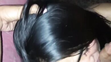 Pinay Ganda Blowjob sa Isang Fan 2k Bayad - Filipina Beauty Offers Blowjob for a Fan