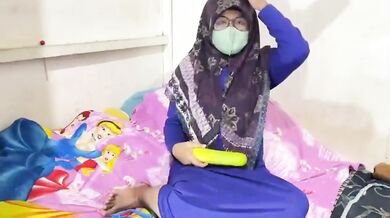 Heavy sange session with hijab girl cumming hard