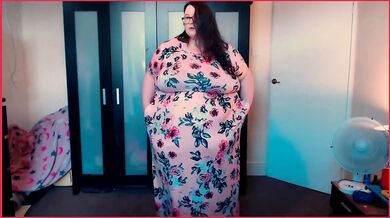 BBW SSBBW Struggles In Tight Dress With Or Without Panties