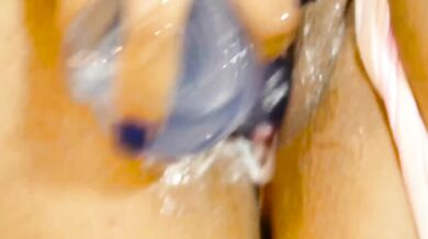 Linda paisa stuffed with playboy bunny toys in medellin colombia squirting hard orgasm