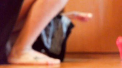 Italian giantess crunches you like dust under her massive feet